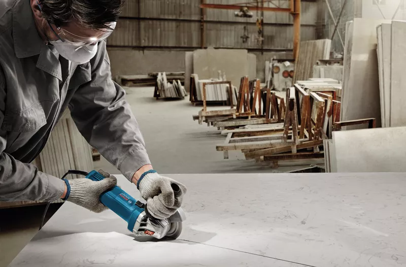 Bosch GWS 750 Professional Angle Grinder-2 Bosch GWS 750 Professional Angle Grinder-2